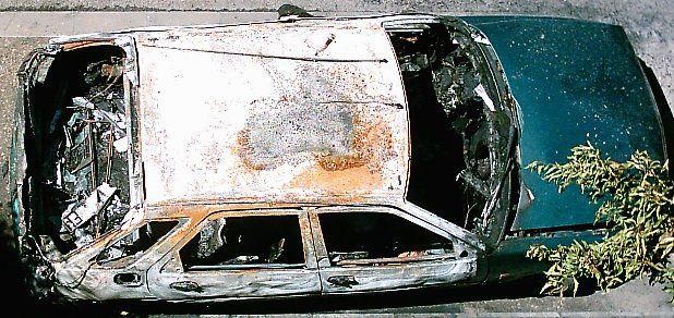 File:Burnt car.JPG