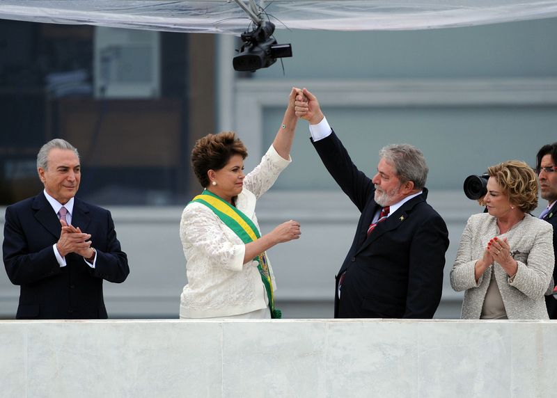 File:Dilma lula.jpg