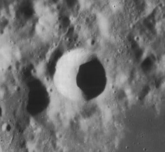 File:Dunthorne crater 4136 h3.jpg