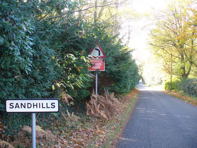 File:Entering Sandhills - geograph.org.uk - 1572844.jpg