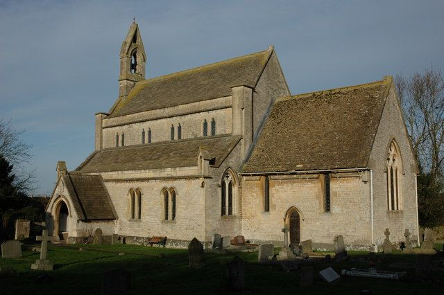 File:Hillesley church - geograph.org.uk - 314666.jpg