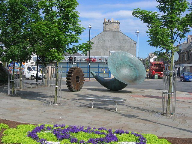 File:Loanhead - geograph.org.uk - 26430.jpg