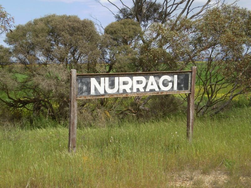 File:Nurragi station sign (WEA Ramblers milang-to-nurragi-north-15).jpg