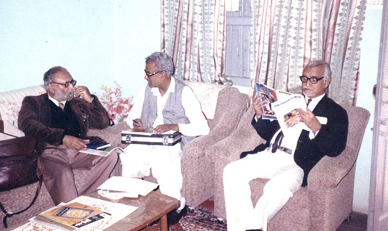 File:Qasim with abdus salam.jpg