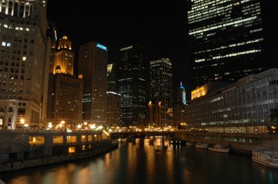 File:Chicago river night.jpg