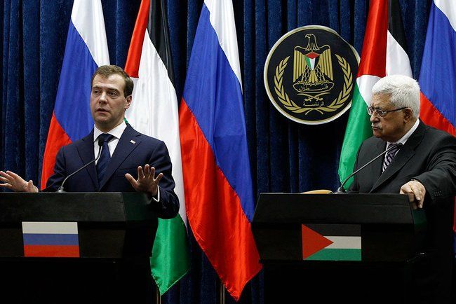 File:Dmitry Medvedev in Palestine 18 January 2011-11.jpeg