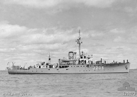 File:HMAS Townsville (AWM 125073).jpg