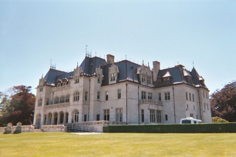 File:Ochre Court 2.jpg