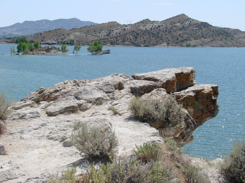 File:Steinaker Dam & Reservoir.jpg