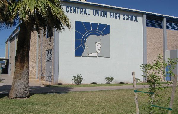 File:Central Union High School Exterior.jpg