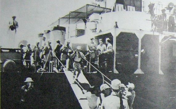 File:Communist troops in US ship02.jpg