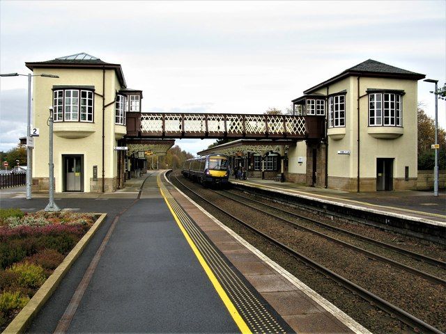 File:Gleneagles Railway Station 5600889 f1fd7743.jpg