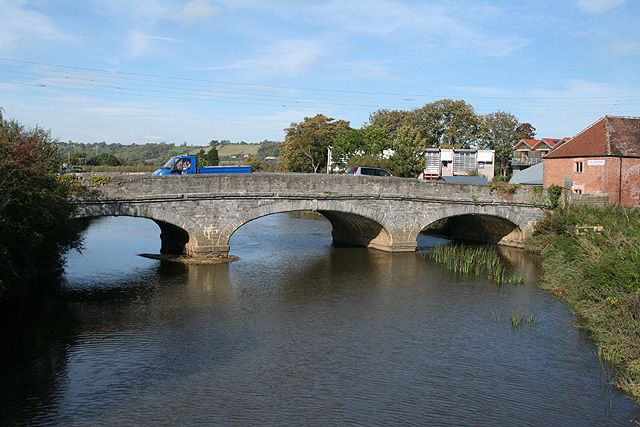 File:Great Bow Bridge.jpg