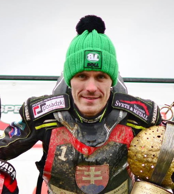 File:Martin Vaculik, Slovakian speedway rider.png