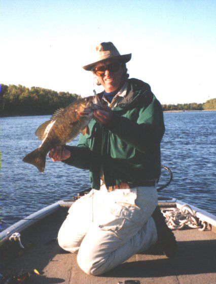 File:RainyRiverSmallmouthBass.jpg