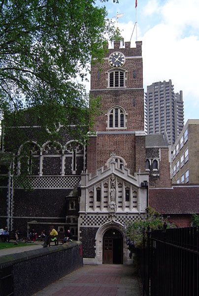 File:St barts the great exterior.jpg