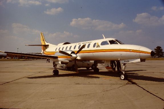 File:Swearingen SA.227AC Metro III.jpg