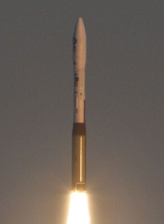 File:TacSat3 launch 090518-F-9999B-001 (cropped).jpg