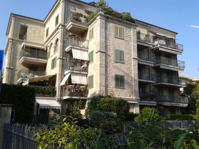 File:Casa Coraggio.jpg