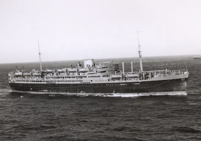 File:HMT Dunera in 1940.jpg