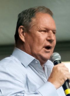 File:Robert Doyle 2013 b.jpg