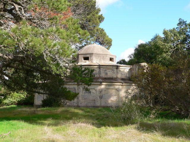 File:Shannon mausoleum.JPG