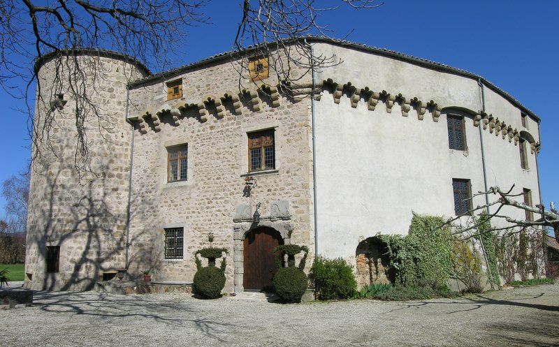 File:Chateau Lupe sud est.JPG