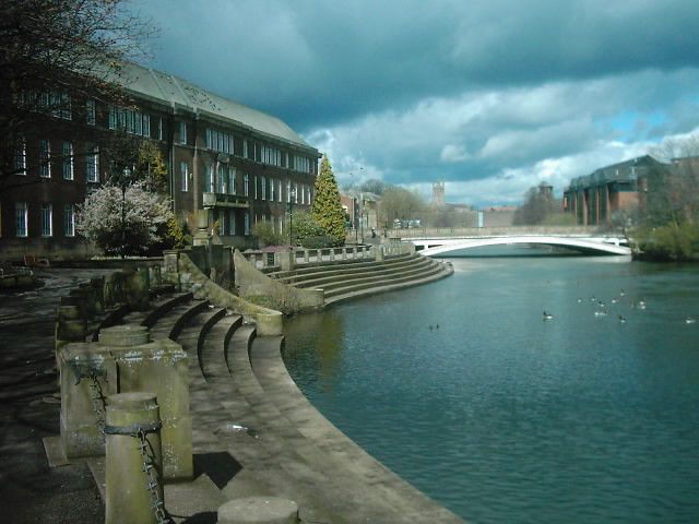 File:Derby Council house and River derwent.jpg