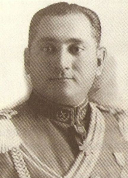 File:Gral. Rolón (cropped).jpg