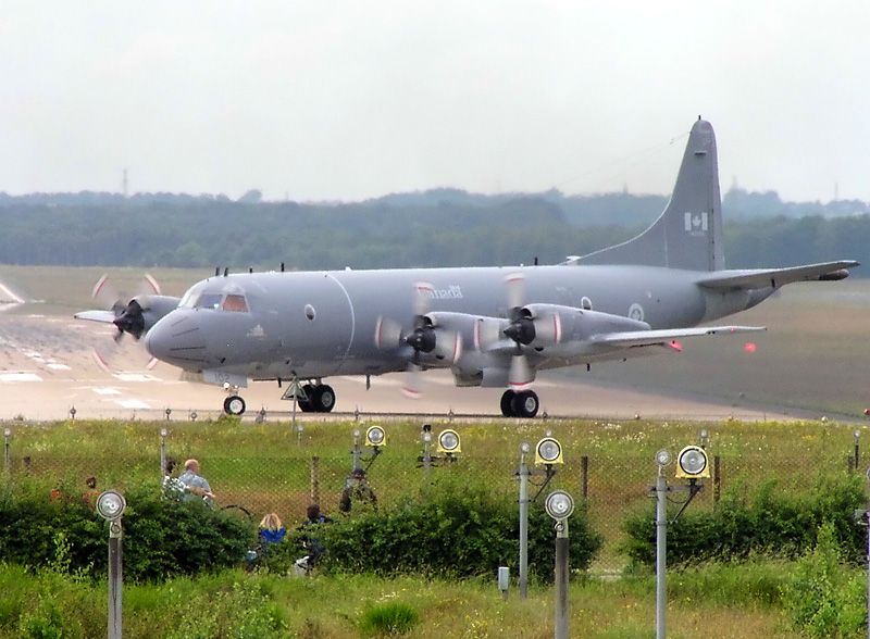 File:Lockheed CP-140 Canada 140102 ETNG.jpg