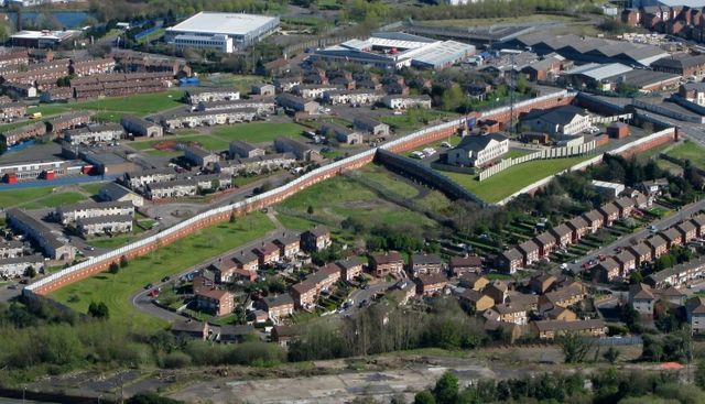 File:Peace Line, Belfast - geograph - 1254138.jpg