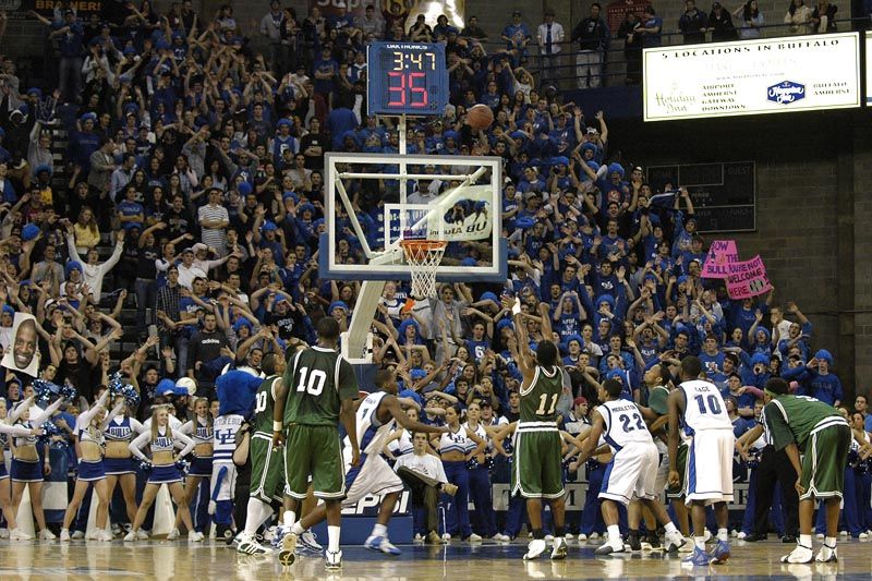 File:UB vs Ohio 2006.jpg