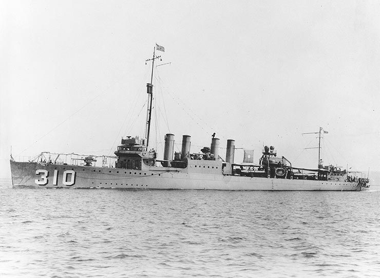 File:USS S. P. Lee (DD-310).jpg