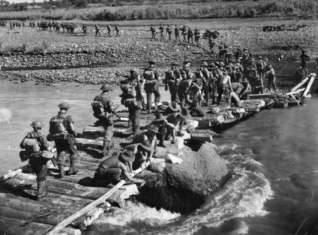 File:Australian troops cross the Gusap River 015976.JPG