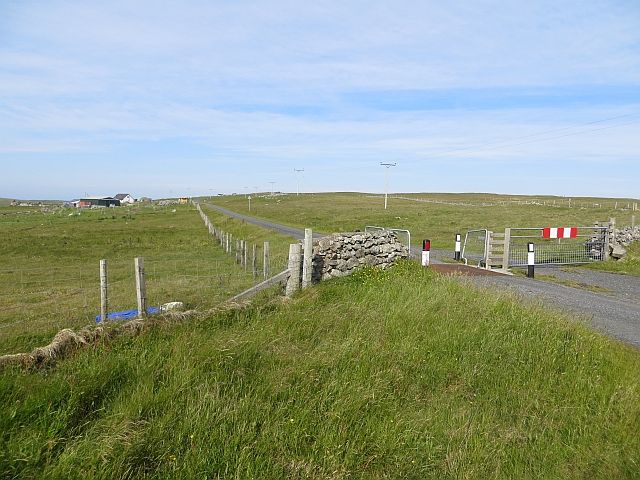 File:Cattle grid, Stanydale (geograph 3556077).jpg