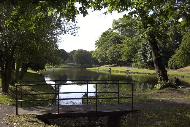 File:Greenbank Park - geograph.org.uk - 35079.jpg