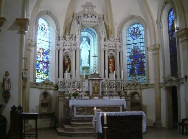 File:Intérieur Eglise vigy.jpg