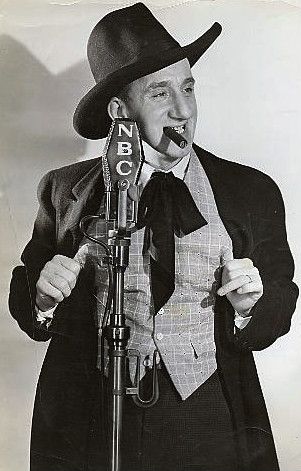 File:Jimmy durante 1935.JPG