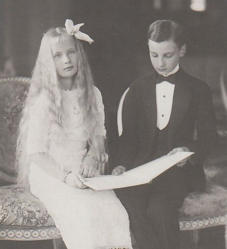 File:Karl August and Elisabeth Helene.jpg