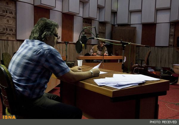 File:Mostafa Abdolahi at the namayesh studio.jpg