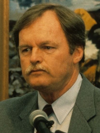 File:Steve Cowper 1990 (cropped).jpg