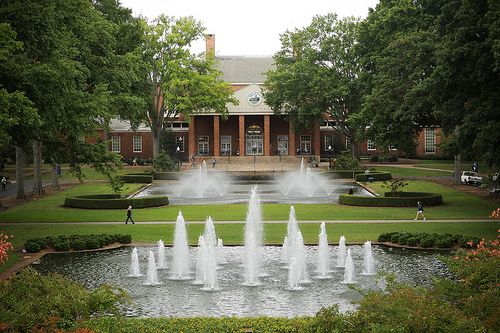 File:Furman library.jpg