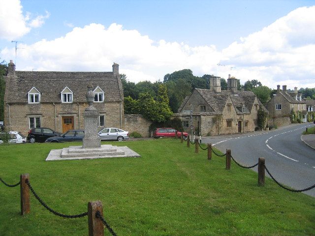 File:Lower Swell - geograph.org.uk - 34776.jpg