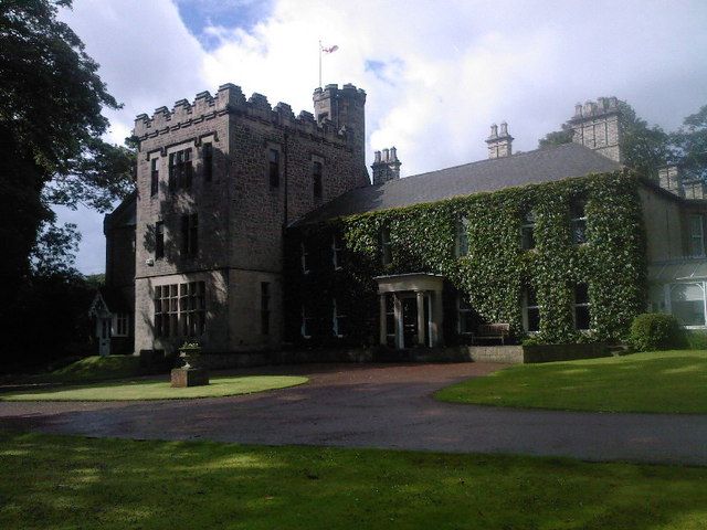 File:Walbottle Hall - geograph.org.uk - 738135.jpg