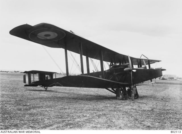 File:AWMB02113 HandleyPage Aircraft.jpg