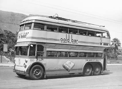 File:Cape Town trolleybus number 86 - 1940.png