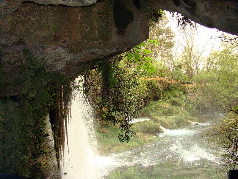 File:DüdenWaterfalls07.jpg