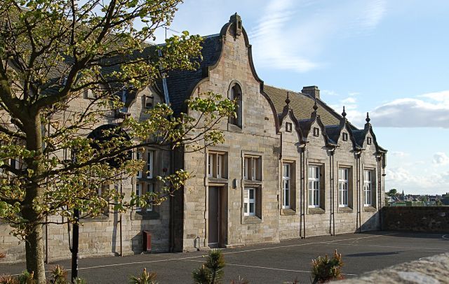 File:Elie School - geograph.org.uk - 446727.jpg