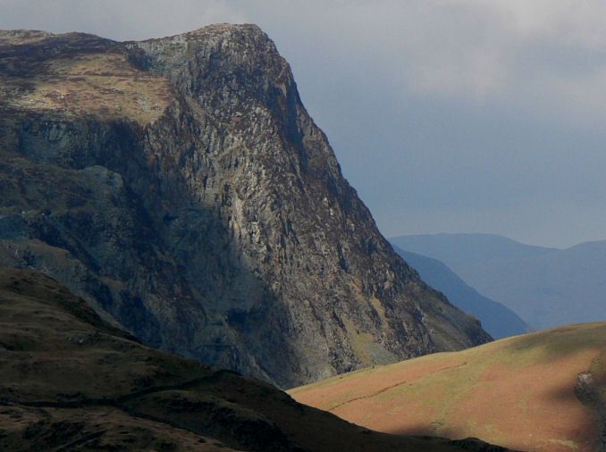 File:Fleetwith Pike from Combe Gill.jpg