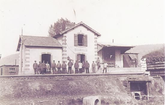 File:Gare de Lissey.jpg